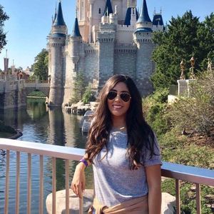 Meet your Posher, Christy